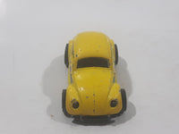 2003 Hot Wheels Robo Zoo VW Bug Pearl Yellow Die Cast Toy Car Vehicle