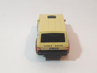 2022 Hot Wheels Mud Studs Range Rover Classic Cream White Die Cast Toy Car Vehicle