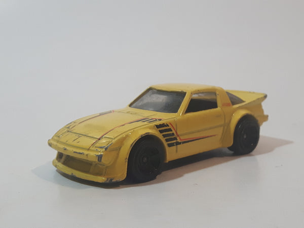 2014 Hot Wheels HW Workshop: Night Burnerz Mazda RX-7 Yellow Die Cast Toy Car Vehicle