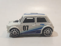 2007 Hot Wheels Pop-Offs Morris Mini Cooper White 07 Die Cast Toy Car Vehicle with Removable Body