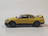 Motor Max No. 6071 Yellow Die Cast Toy Car Vehicle