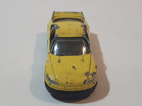 Motor Max No. 6071 Yellow Die Cast Toy Car Vehicle