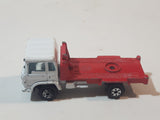 Vintage Yatming Semi Delivery Truck White with Red Deck Die Cast Toy Car Vehicle