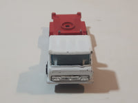 Vintage Yatming Semi Delivery Truck White with Red Deck Die Cast Toy Car Vehicle