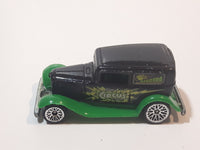 2000 Hot Wheels Circus On Wheels 1932 Ford Black and Green Die Cast Toy Car Vehicle