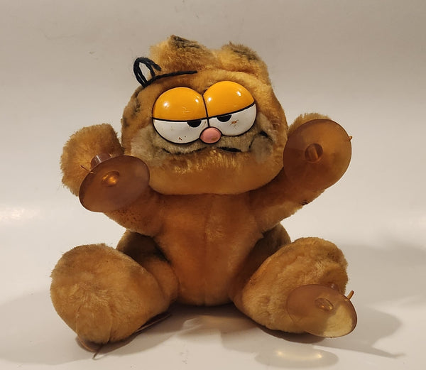 1978, 1981 Dakin Paws Garfield 'I'm Climbing Walls For You' 6 1/2" Tall Toy Plush Stuffed Character with Suction Cup Hanging Missing One Cup