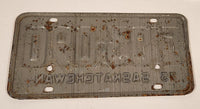 Vintage 1975 Saskatchewan Farm Vehicle Red Lettering White Vehicle License Plate Metal Tag 103 090