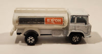 Vintage Yatming White Exxon Semi Oil Gasoline Tanker Truck Die Cast Toy Car Vehicle