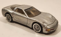 2001 Hot Wheels '97 Corvette Silver Die Cast Toy Car Vehicle