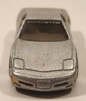 2001 Hot Wheels '97 Corvette Silver Die Cast Toy Car Vehicle