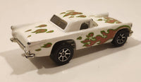 1996 Hot Wheels Flamethrower '57 T-Bird White Die Cast Toy Car Vehicle