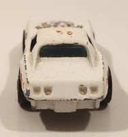 1994 Hot Wheels Chevrolet Corvette Stingray White Die Cast Toy Car Vehicle