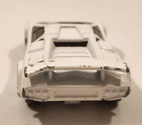 1989 Hot Wheels Lamborghini Countach White Die Cast Toy Exotic Luxury Car Vehicle