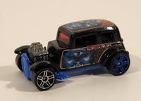 2006 Hot Wheels Highway Horror '32 Ford Vicky Metalflake Black Die Cast Toy Car Hot Rod Vehicle
