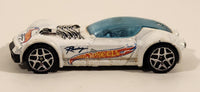 2004 Hot Wheels Truckin' Transporters Ballistik White Die Cast Toy Car Vehicle