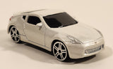 Maisto 2009 Nissan 370Z Pearl White Die Cast Toy Car Vehicle
