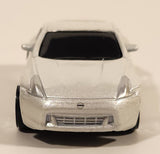 Maisto 2009 Nissan 370Z Pearl White Die Cast Toy Car Vehicle