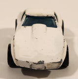 1996 Hot Wheels Corvette Stingray White Die Cast Toy Car Vehicle