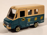 Tomica Kuroneko Yamato Delivery Truck W8010 Green Tan Die Cast Toy Car Vehicle New in Box