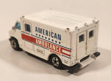 1989 Hot Wheels Workhorses American Ambulance White Die Cast Toy Car Emergency Paramedics Rescue Vehicle with Opening Rear Doors
