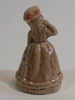 Red Rose Tea "The Queen of Hearts" Wade Figurine - Treasure Valley Antiques & Collectibles