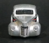 2004 Hot Wheels Pride Rides '40 Ford Coupe 8 Ball Silver Grey Die Cast Toy Hot Rod Car Vehicle - Treasure Valley Antiques & Collectibles