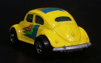 1991 Hot Wheels Park 'n Plates 1953-57 Volkswagen VW Bug Yellow Die Cast Toy Car Vehicle