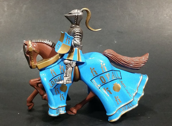 1997 Britains Die Cast Jousting Medieval Knight on Blue Draped Brown Horse Figure - Jousting stick broken off - Treasure Valley Antiques & Collectibles