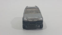 Maisto Special Edition Mercedes-Benz ML 320 Silver Grey Die Cast Toy Car Vehicle - Treasure Valley Antiques & Collectibles