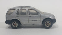 Maisto Special Edition Mercedes-Benz ML 320 Silver Grey Die Cast Toy Car Vehicle - Treasure Valley Antiques & Collectibles