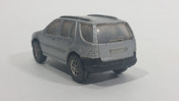 Maisto Special Edition Mercedes-Benz ML 320 Silver Grey Die Cast Toy Car Vehicle - Treasure Valley Antiques & Collectibles