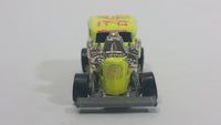 1990 Hot Wheels Super California Customs '32 Ford Vicky Cool Duel Bright Yellow Die Cast Toy Hot Rod Car Vehicle