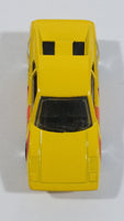 2000 Hot Wheels Tornado Twister Racebait 308 Ferrari Yellow Die Cast Toy Car Vehicle