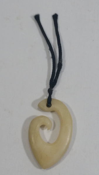 Small Bone Carved Jewelry Necklace Pendant