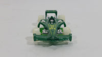 2018 Hot Wheels Glow Wheels Winning Formula Metallig Green Die Cast Toy Race Car Vehicle