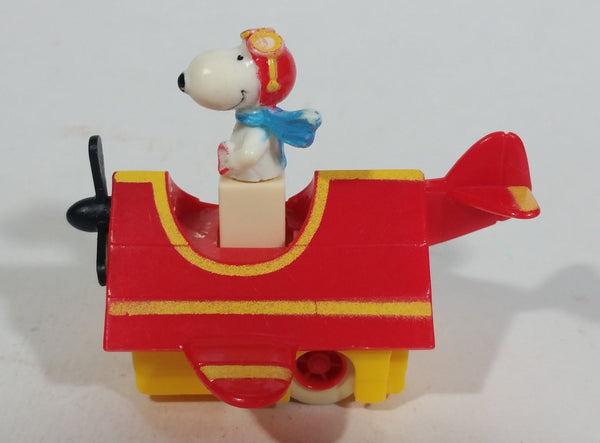 Vintage 1989 Peanuts Gang Pop Mobiles United Features Syndicate Snoopy Flying Ace Doghouse Plastic Toy McDonald's Happy Meals