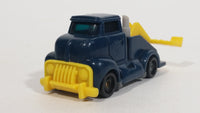 1997 Hot Wheels Tow Truck Dark Blue Plastic Body Die Cast Toy Car Vehicle McDonald's Happy Meal