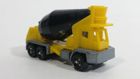 1995 Hot Wheels Oshkosh Cement Mixer Yellow & Black Die Cast Toy Truck Construction Vehicle