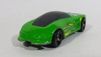 2000 Hot Wheels Buick Wildcat Green Plastic Body Die Cast Toy Car Vehicle