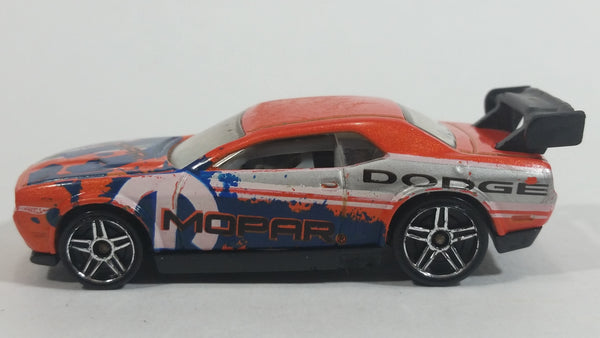 2012 Hot Wheels Code Cars Dodge Challenger Drift Car MOPAR Orange Die Cast Toy Car Vehicle