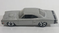 2008 Hot Wheels '69 Dodge Coronet Super Bee Metalflake Silver Die Cast Toy Muscle Car Vehicle