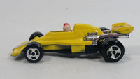 Vintage Soma Super Wheels Formula One Peter Yellow #6 Die Cast Toy Race Car Vehicle