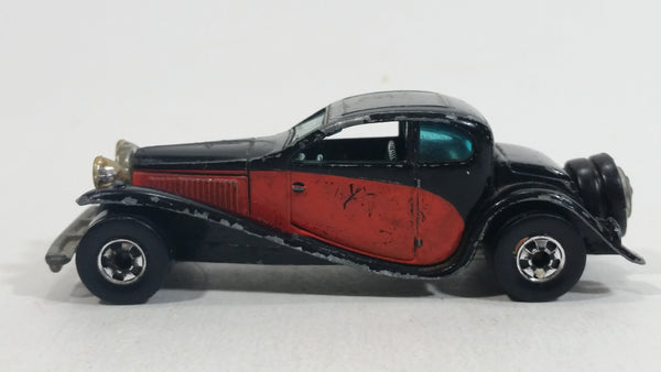 1981 Hot Wheels '37 Bugatti Black Red Die Cast Toy Classic Luxury Car Vehicle