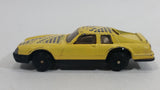 Unknown Brand Light Yellow "Huffman Racing" #23 Die Cast Toy Car Vehicle