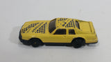 Unknown Brand Light Yellow "Huffman Racing" #23 Die Cast Toy Car Vehicle