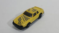 Unknown Brand Light Yellow "Huffman Racing" #23 Die Cast Toy Car Vehicle