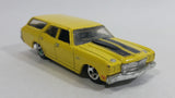 2009 Hot Wheels 1970 Chevrolet Chevelle SS Wagon Yellow Die Cast Toy Car Vehicle