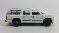 Motor Max Super Wheels 2000 Chevrolet Suburban No. 6030 White Die Cast Toy Car SUV Vehicle