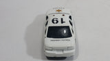 Yatming Chevy Caprice No. 823 Police Officer Cop #19 White Black Die Cast Toy Car Emergency Rescue Vehicle