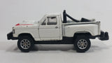 2005 Maisto Hot Zone 4X4 White Pickup Truck Die Cast Toy Car Vehicle